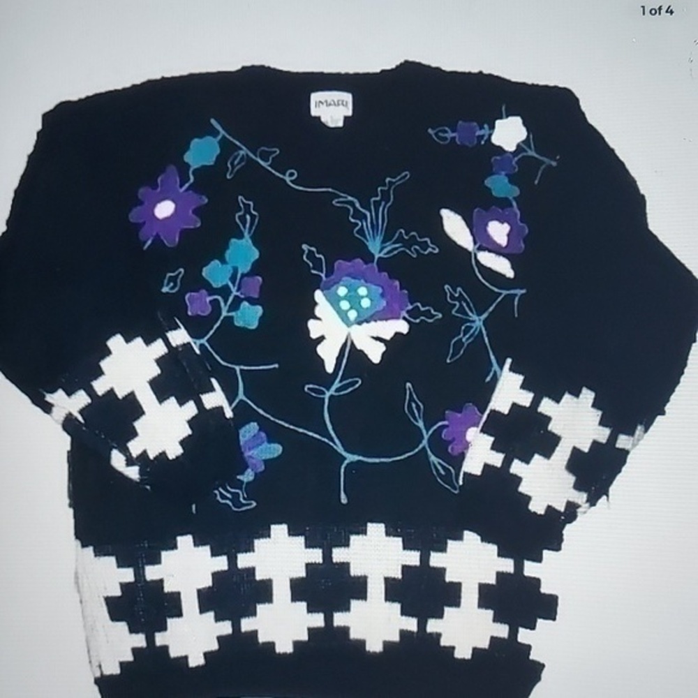 Women’s Vintage Imari Brand black sweater BluePurple flowers Size M